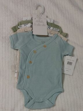 5 Pack Bodysuits Rachel Zoe Baby Ribbed Wrap One-Piece in Sage Green